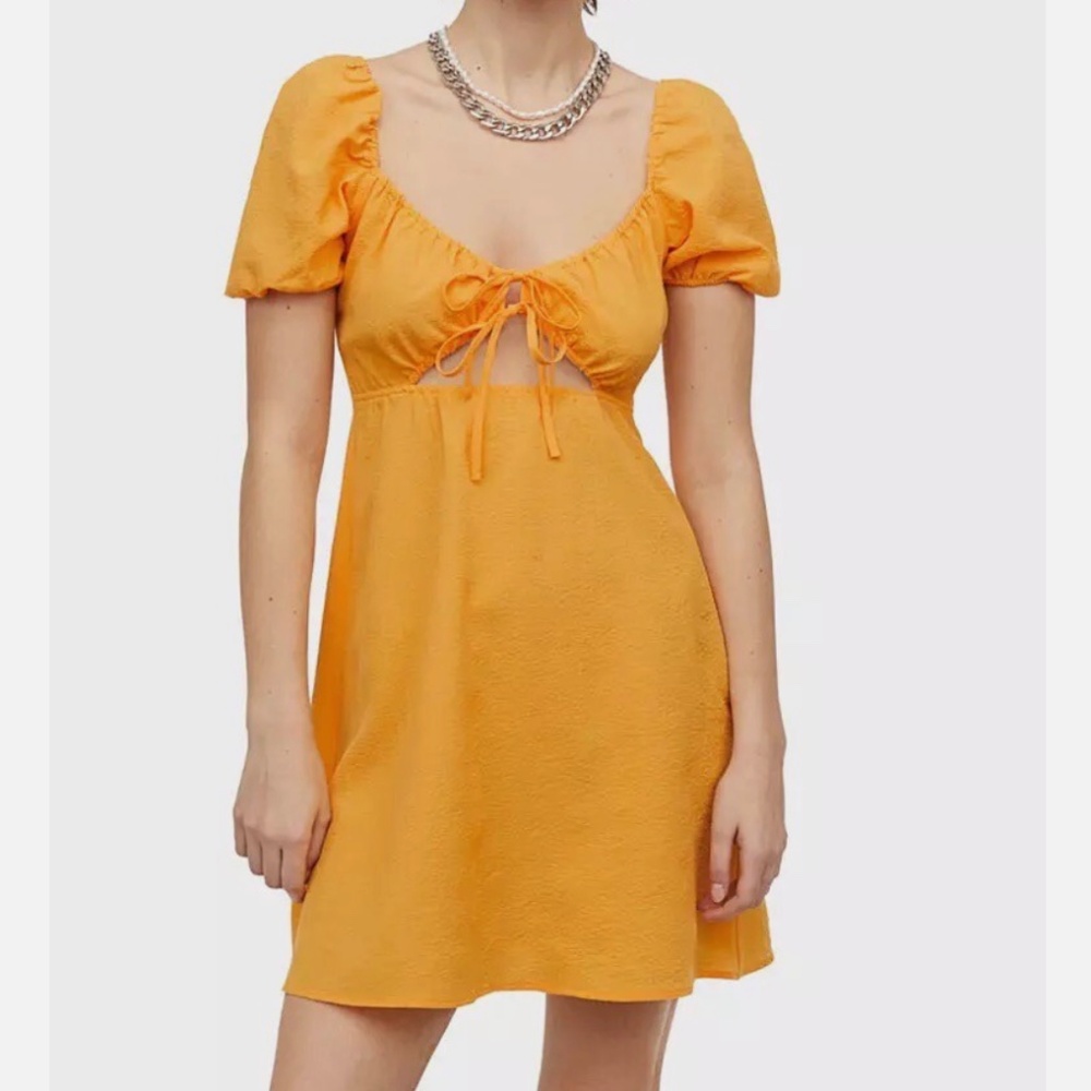 H&M Divided Women’s Orange/Yellow Summer Dress NWT - Size Medium